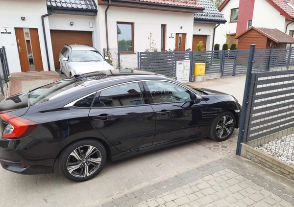 Honda Civic cena 94999 przebieg: 55000, rok produkcji 2020 z Koszalin małe 22